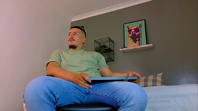 MrFox   online show from 04.11.26