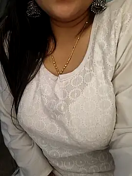 Snapshot of officialbhabhi chatting on 09.09.25 officialbhabhi online show from 09.09.25