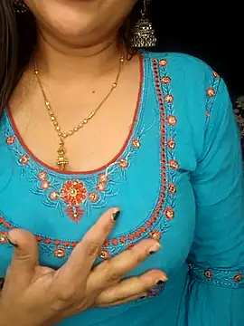 Snapshot of officialbhabhi chatting on 09.10.25 officialbhabhi online show from 09.10.25
