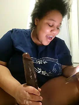 chocolate bella online show from 01.19.26