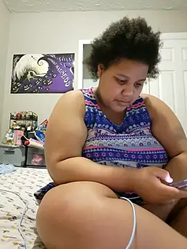 chocolate bella online show from 04.24.26