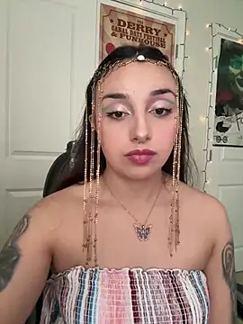 CharmingMaddie online show from 03.15.26