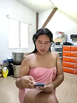 Snapshot of Romantic_Sabrina chatting on 09.14.25 Romantic Sabrina online show from 09.14.25