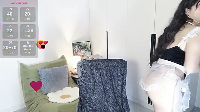 Emmaq996 online show from 10.05.25