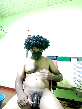 hotblack7 online show from 04.13.26