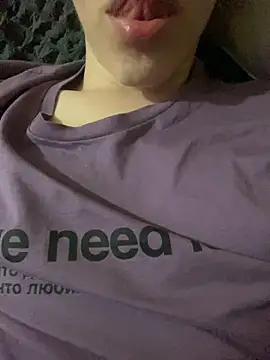 Snapshot of Yammy_AssHole chatting on 10.03.25 Yammy AssHole online show from 10.03.25