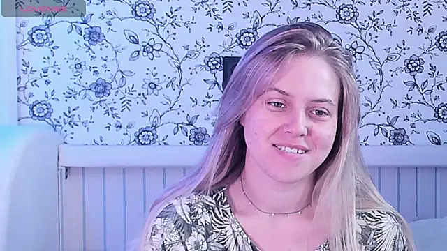 Snapshot of AngelAnty chatting on 06.27.26 AngelAnty online show from 06.27.26