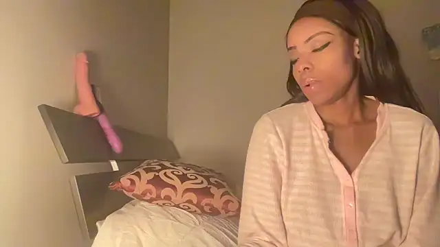 Peachyz69 online show from 05.11.26