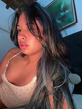 lynn9000 online show from 02.22.26