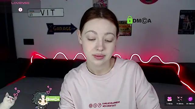 Snapshot of AmourLily chatting on 07.09.26 AmourLily online show from 07.09.26