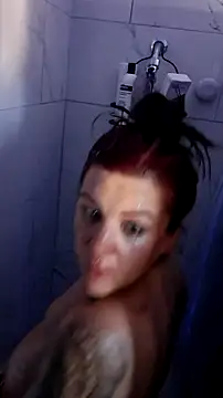 Snapshot of gypsyriot chatting on 09.09.25 gypsyriot online show from 09.09.25