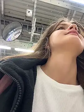 KittyQueeny online show from 09.23.25