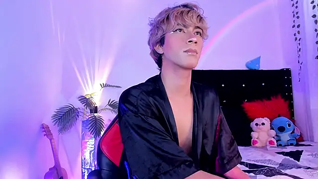 Cooperrosscute233 online show from 04.04.26