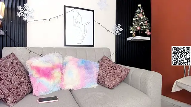 Snapshot of Sirenita_petitexoxo chatting on 11.27.25 Sirenita petitexoxo online show from 11.27.25