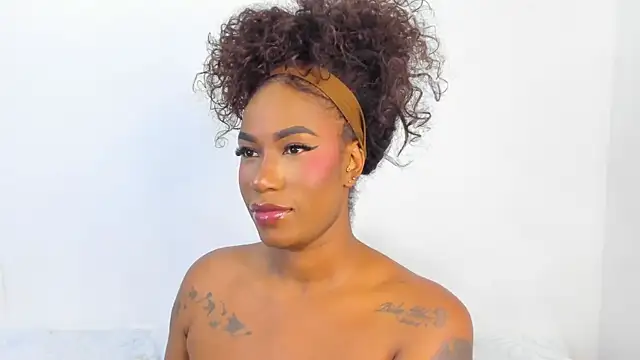 Brandy brown  online show from 07.25.26