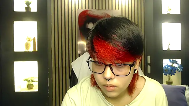 Snapshot of BJkoreanboy chatting on 10.02.25 BJkoreanboy online show from 10.02.25