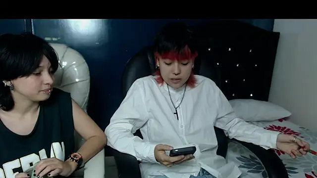 Snapshot of BJkoreanboy chatting on 10.22.25 BJkoreanboy online show from 10.22.25