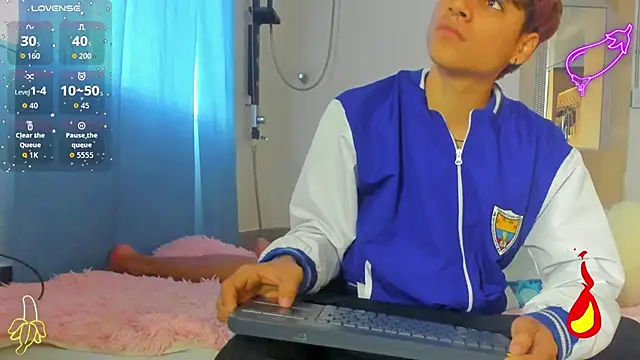 spicy adonhis online show from 10.27.25