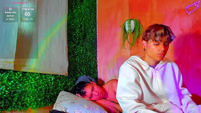 spicy adonhis online show from 11.19.25