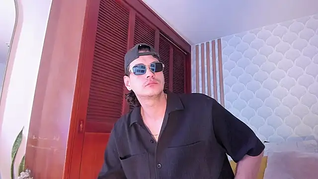 Cristian blaze online show from 02.15.26