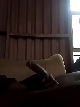 Snapshot of Mshengu01 chatting on 09.12.25 Mshengu01 online show from 09.12.25