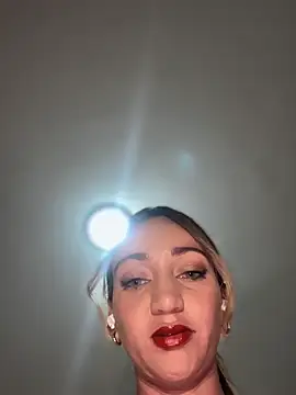 Ninabigtitied online show from 02.14.26