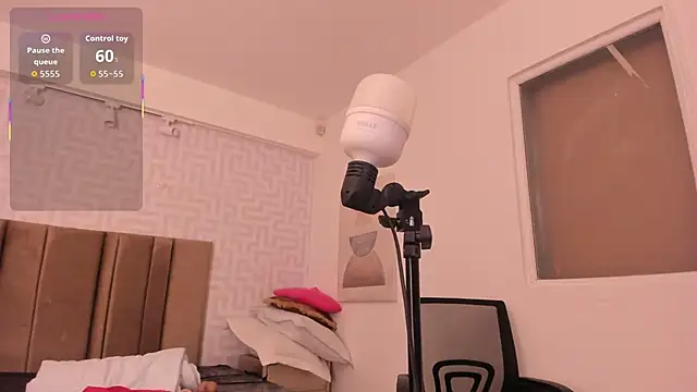 naishaa  online show from 02.24.26