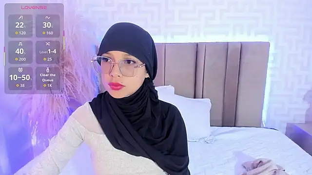 naishaa  online show from 05.14.26