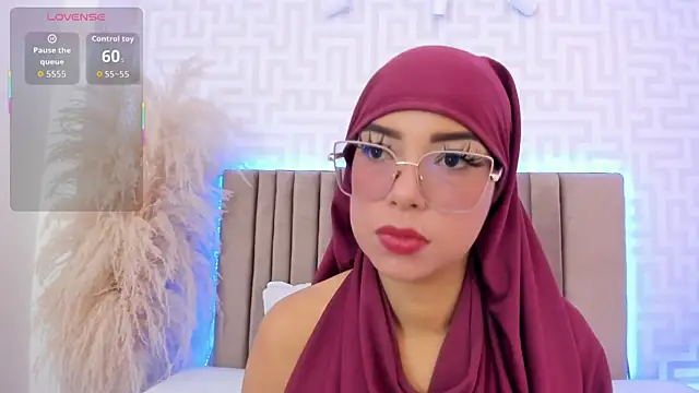 naishaa  online show from 07.28.26
