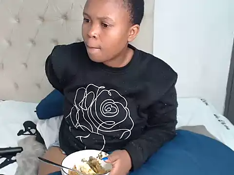 Lolly Ramochele online show from 03.03.26