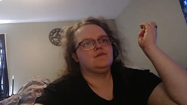 Snapshot of TheMistyPrice chatting on 02.19.26 TheMistyPrice online show from 02.19.26