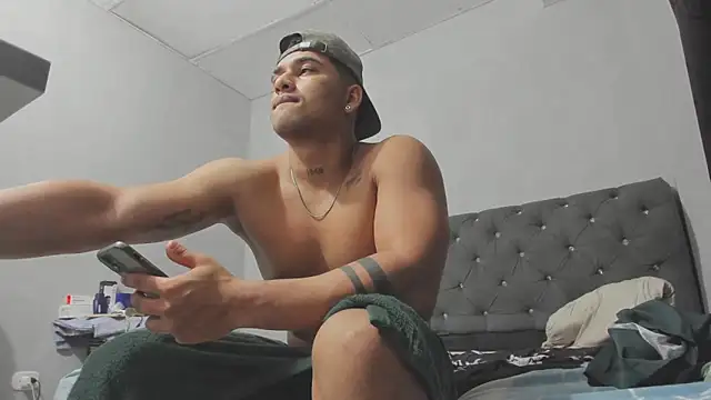 evan hardy online show from 10.22.25