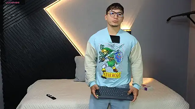 Horny nick18 online show from 03.02.26