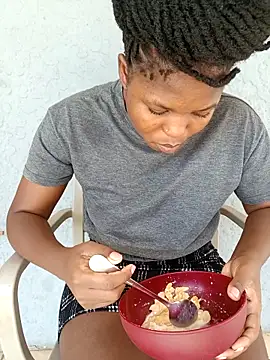 SweetHoney21  online show from 02.22.26