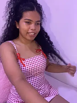 Snapshot of ms_ivanna chatting on 06.12.26 ms ivanna online show from 06.12.26