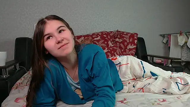 Snapshot of litle_owl chatting on 06.04.26 litle owl online show from 06.04.26