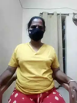 Snapshot of Darshini-Lovely chatting on 09.25.25 Darshini-Lovely online show from 09.25.25