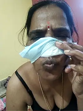 Snapshot of Darshini-Lovely chatting on 11.14.25 Darshini-Lovely online show from 11.14.25