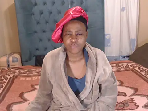 EbonyEssence online show from 07.25.26