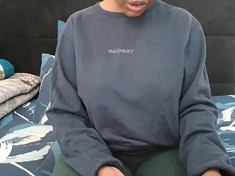 CreamySexyPussy online show from 10.21.25