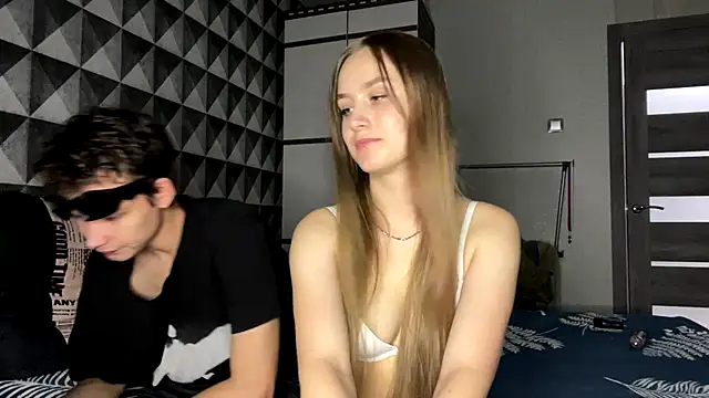 merycouple online show from 09.24.25