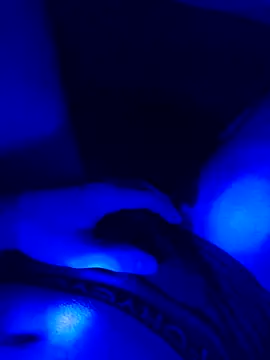 Snapshot of beniboy05 chatting on 11.26.25 beniboy05 online show from 11.26.25