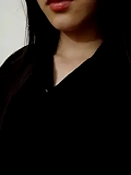 Snapshot of Desi_sara chatting on 03.08.26 Desi sara online show from 03.08.26