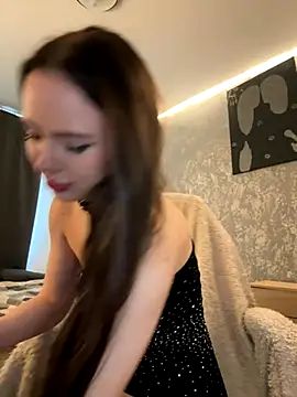 TianaCharm online show from 09.22.25