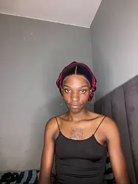 Trans fairy online show from 04.24.26