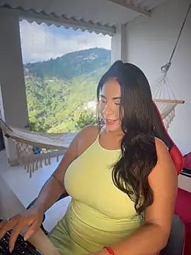 samanthahut1 online show from 05.04.26