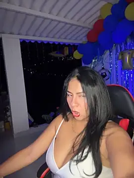 samanthahut1 online show from 06.11.26