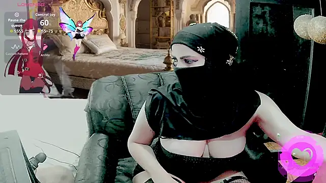 SultanaLayla online show from 10.02.25