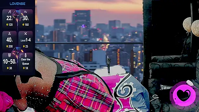 SultanaLayla online show from 11.11.25