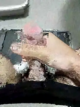 Snapshot of Trsc234 chatting on 11.17.25 Trsc234 online show from 11.17.25